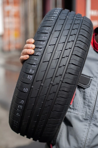 фото протектора и шины Atrezzo Elite Шина Sailun Atrezzo Elite 235/55 R17 103V